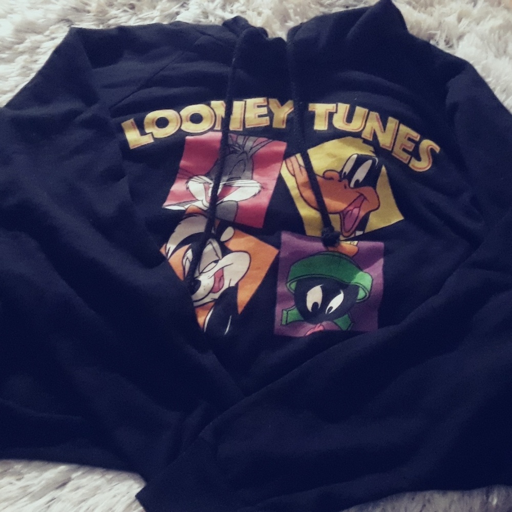Looney Toons Hoodie!